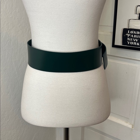 United Colors of Benetton Hunter Green Thick Leather Belt XS main image 9